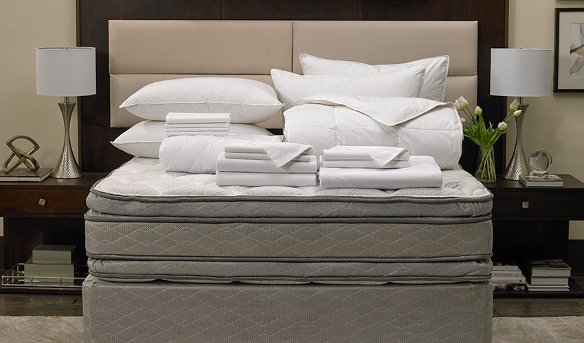 http://www.shopsonesta.com/images/products/lrg/sonesta-classic-bed-and-bedding-set-SON-101-01-WH_lrg.jpg